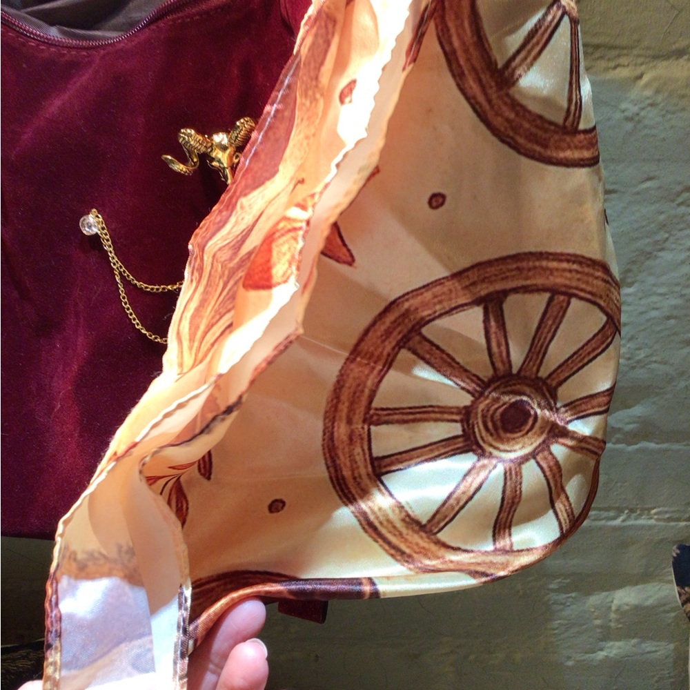 NEW! Upcycled Ruxpinsrags Elegant Burgundy Women's Bag with Scarf Accent - Picture 3 of 4